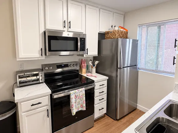 1105 Sepulveda Blvd Unit C-102, Torrance, CA 90502
