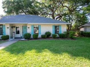239 Island Dr, Saint Simons Island, GA 31522