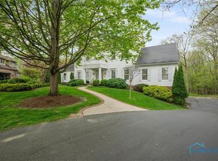 14645 Deerwood Ct, Perrysburg, OH