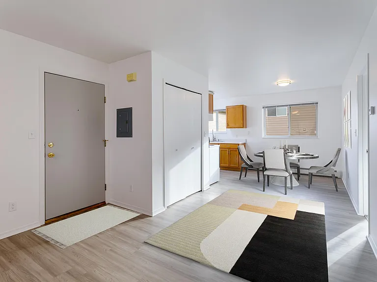 North Russell Apts-1650 N Russell — Photo 46