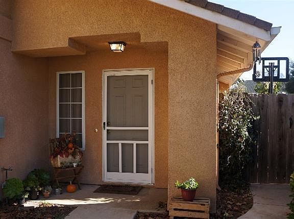 2nd image of 1726 Adelyne Ln
