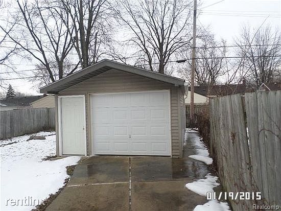26447 MORLEY GARAGE