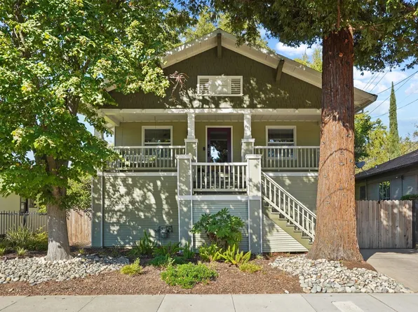 818 38th St, Sacramento, CA 95816