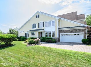 1 Hazelwood Ter, Tinton Falls, NJ 07724