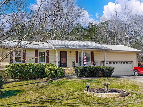 3rd image of 4007 Lyndale Dr NW