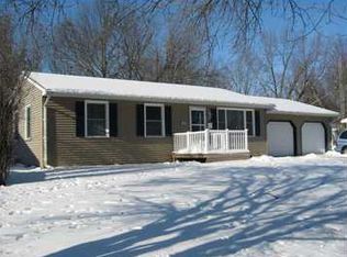 717 4th Ave NW, Mount Vernon, IA 52314