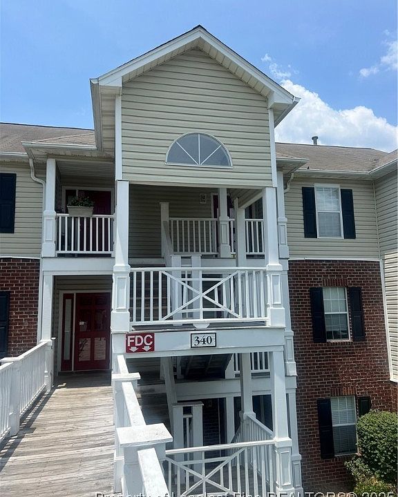 1st image of 340 Bubble Creek Ct Unit 8