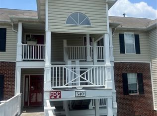 340 Bubble Creek Ct UNIT 8, Fayetteville, NC 28311