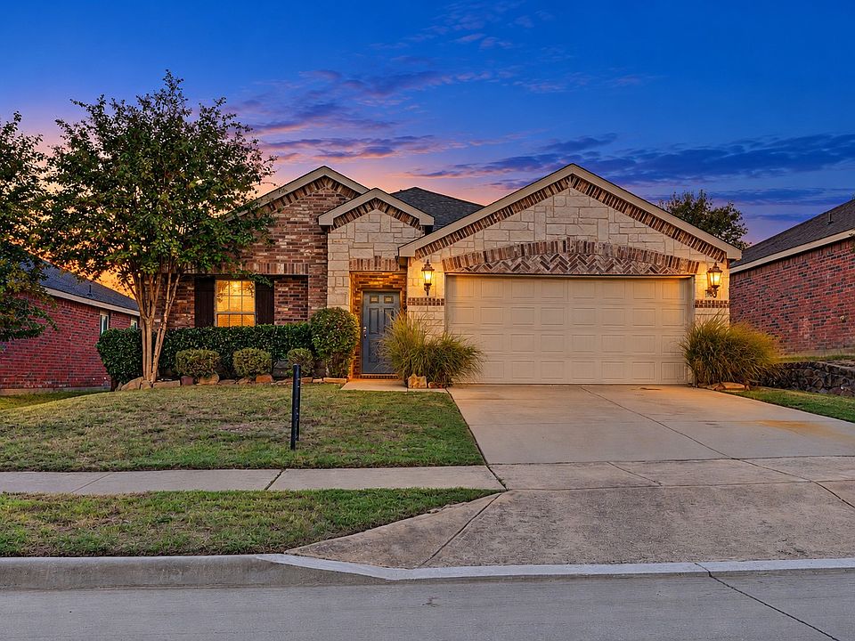 1st image of 2929 Aspen Way