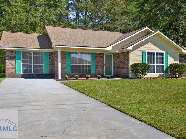 47 Angie St NE, Hinesville, GA 31313