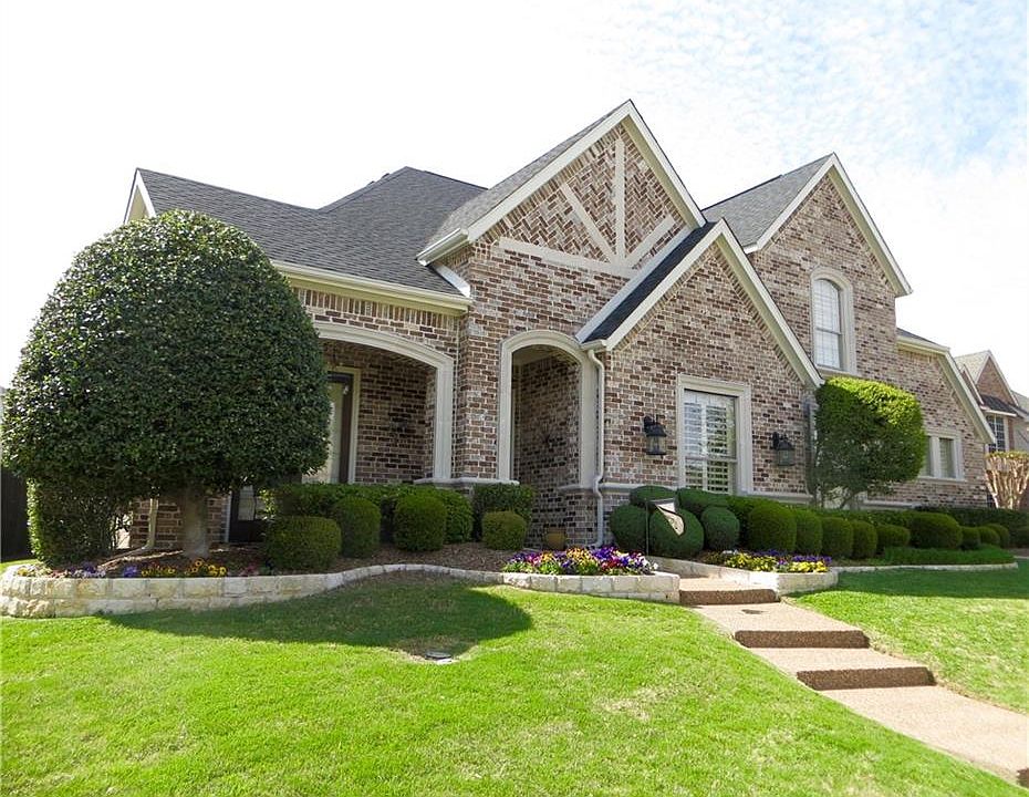 1st image of 1724 Watersedge Dr
