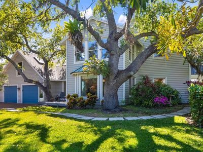 1434 Ladue Ln, Sarasota, FL, 34231