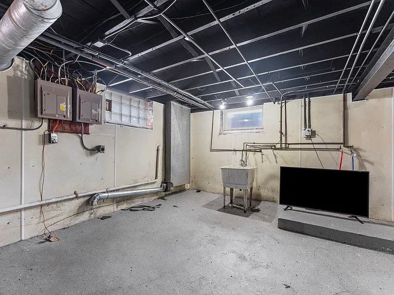 876 Eloise Dr #A — Photo 21