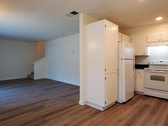 2nd image of 420 Alameda Del Prad #380-F