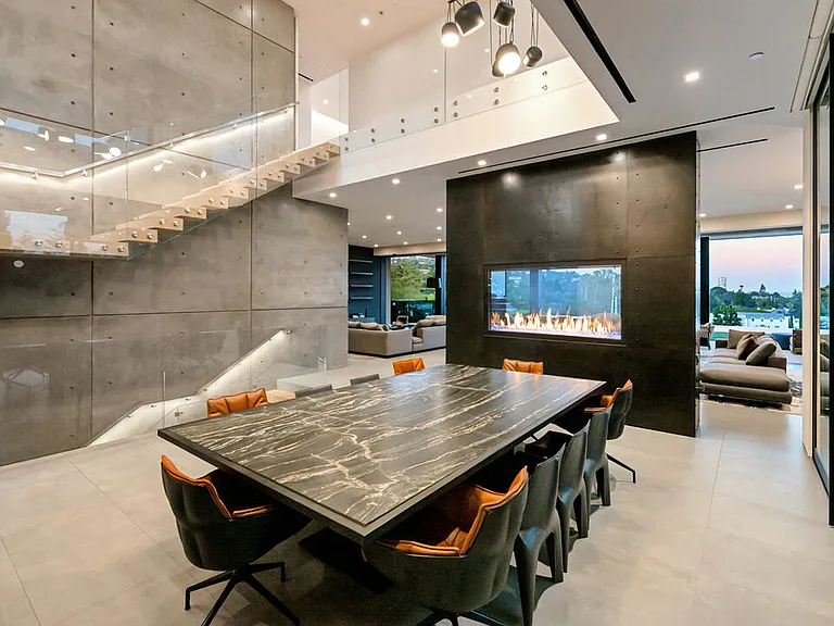 1140 Summit Dr — Photo 10