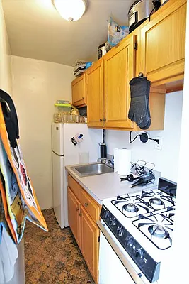 Rented by JK Dansar Corp | media 26