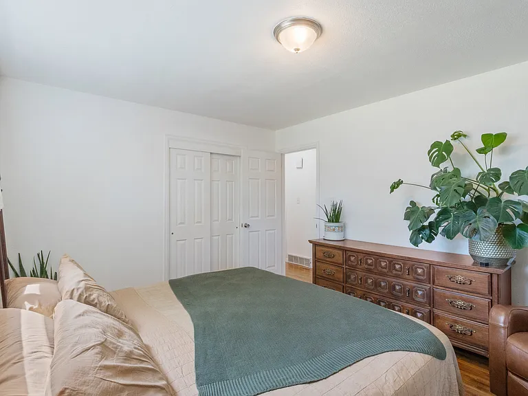 141 Sherri Dr — Photo 20