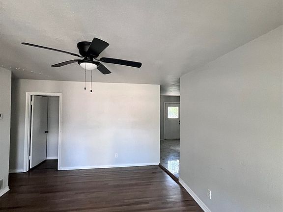 2nd image of 665 Cedarcliff Dr