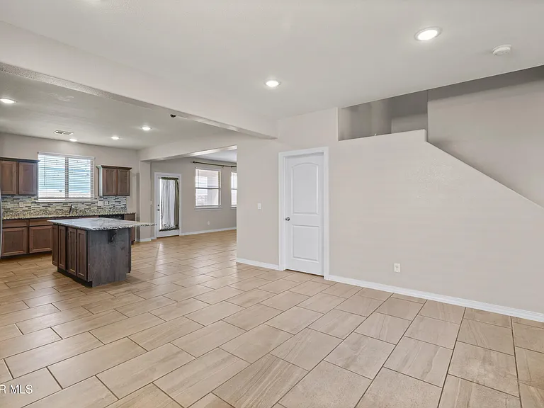 380 Canyon Vista Dr — Photo 10