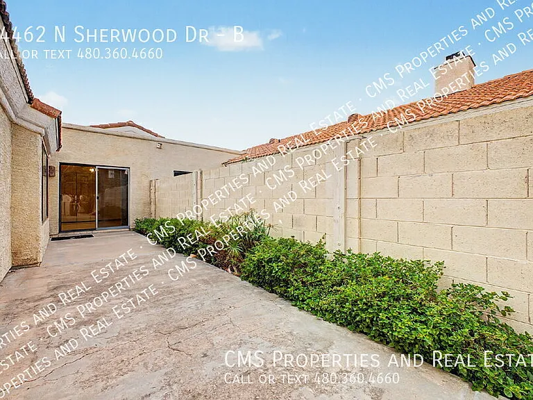 14462 N Sherwood Dr #B — Photo 26