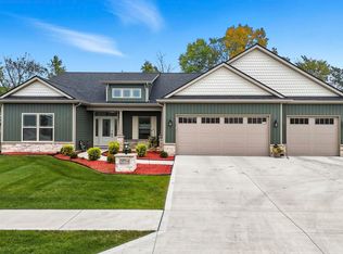 5734 Santera Dr, Fort Wayne, IN 46818