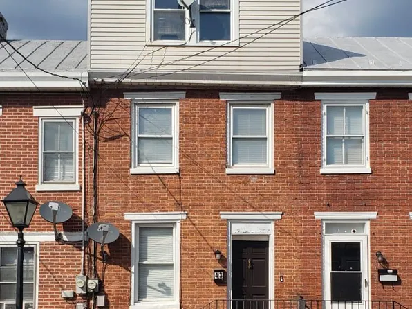 43 E North St, Carlisle, PA 17013