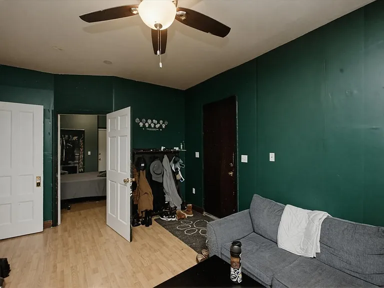1324 W 19th St #G — Photo 7