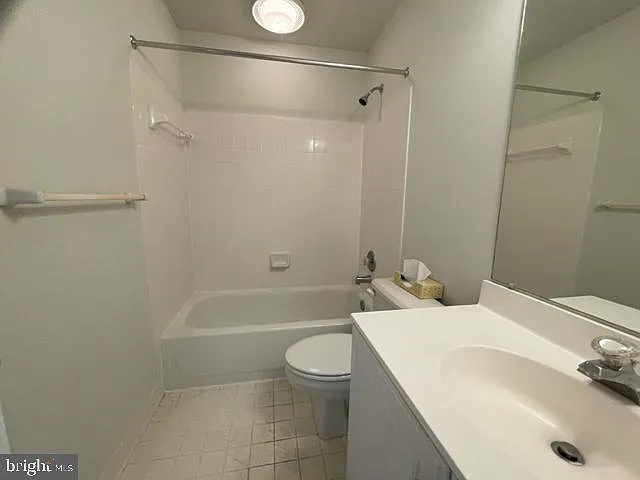 10804 Maplecrest Ln — Photo 33