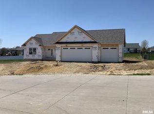 117 S Park View Dr, Park View, IA 52748