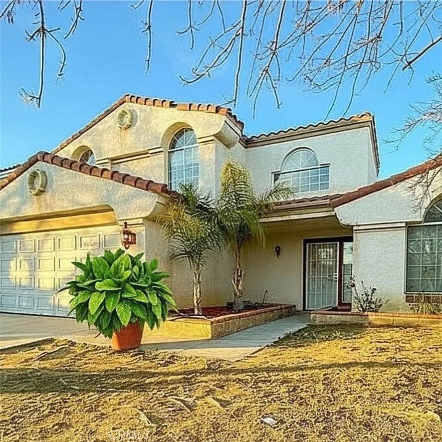 4 bed, 1744 sqft, $3,000 — Photo 1