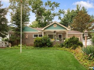 185 Bergenline Avenue, Westwood, NJ 07675