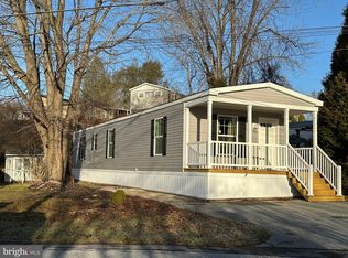 145 Penn Dr, Coatesville, PA 19320