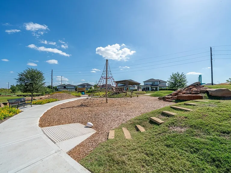 4706 Llano Loop — Photo 44