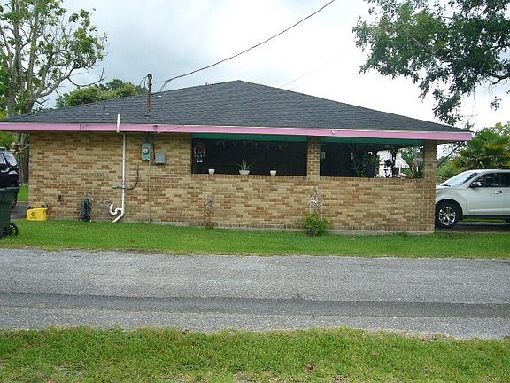 4th image of 4741 Bayouside Dr