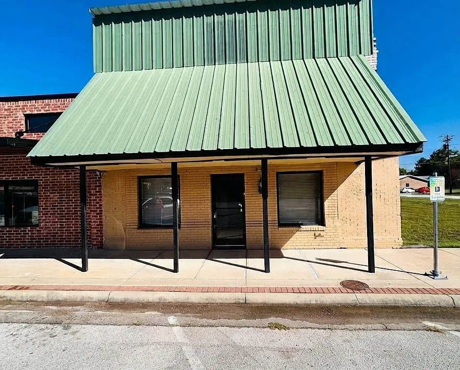 217 NE Front St #NA