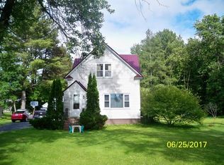 1014 Division St, Withee, WI 54498