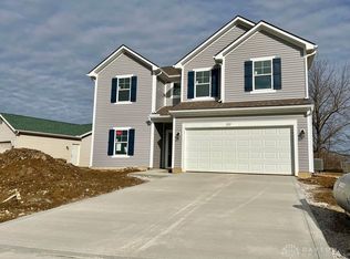 212 Overlook Ct, South Charleston, OH 45368