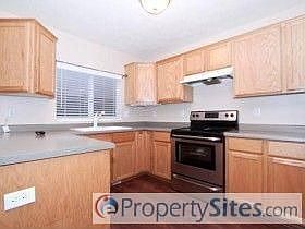 4th image of 3861 S Hawkeye St