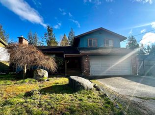 873 Poplar Ln, Gibsons, BC V0N1V8