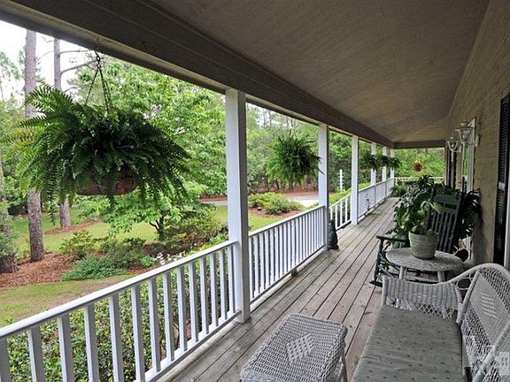 2nd image of 100 Royal Fern Drive