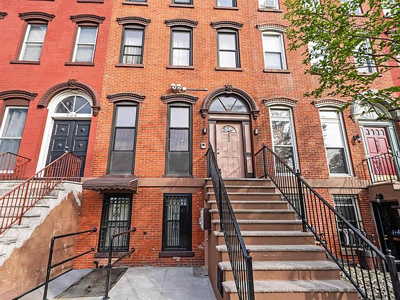 3rd image of 800 Ocean Ave APT 1