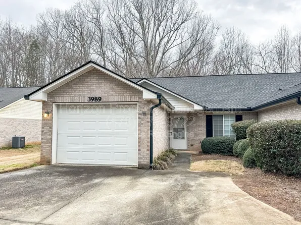 3989 Hidden Hollow Dr, Gainesville, GA 30506