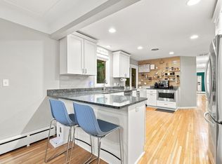 3600 Sunrise Dr E, Minnetonka, MN 55345