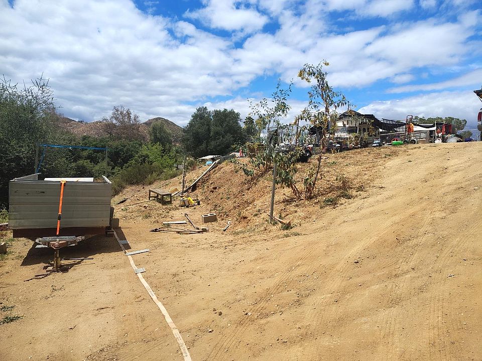 1st image of 32788 Edwards Rd