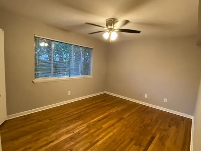 1570 Memorial Drive — Photo 18