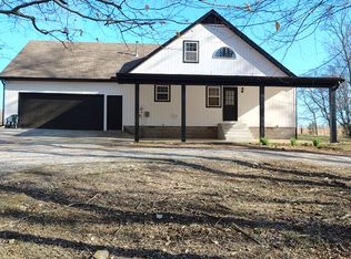 2327 Ovoca Rd, Tullahoma, TN 37388