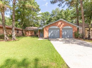 128 W Woodstock Circle Dr, Spring, TX 77381