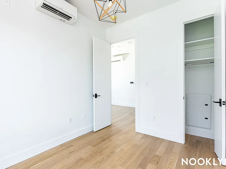 987 Bedford Ave #5F — Photo 4