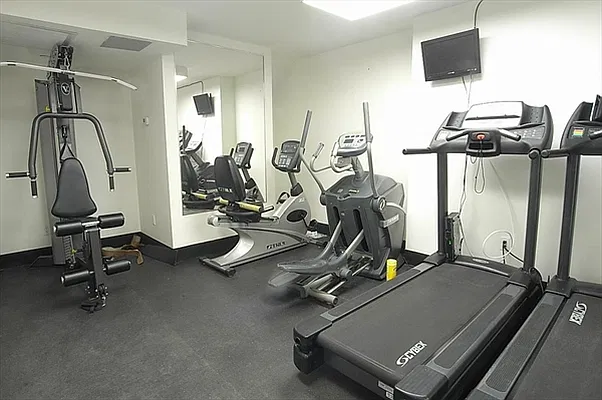 Sold by Citi Habitats | media 9