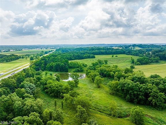 4th image of Heyl Rd